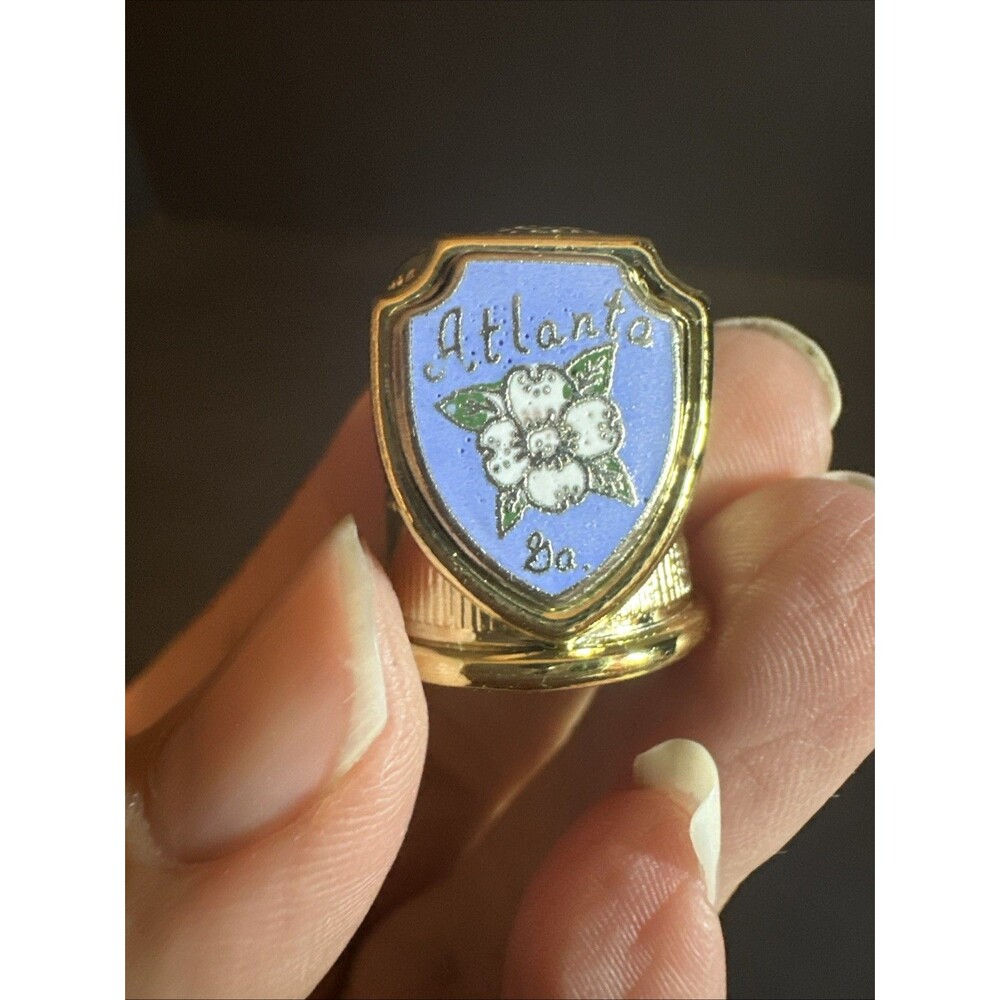 Vintage Gold Tone Souvenir Thimble; Atlanta, Georgia; Cherokee Rose